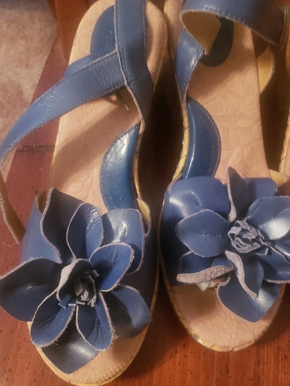 b.o.c. Womens Blue and Orange Flower Strap Sandals Bundle Of 2 Sandals Size 9 - Picture 2 of 8